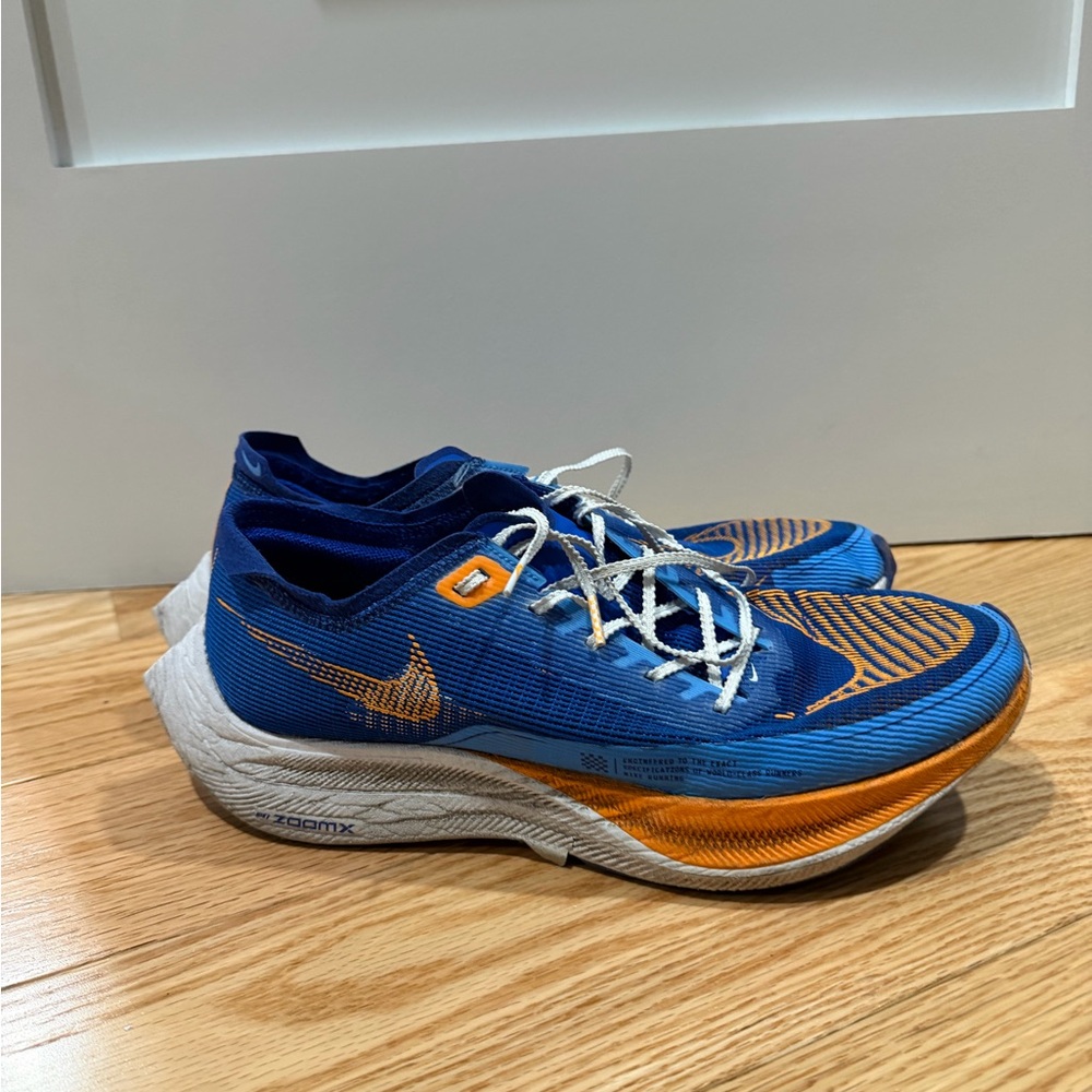 Nike Men's Vibrant Blue and Orange Athletic Shoes